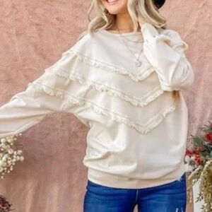 AndTheWhy boho fringe sweatshirt beige